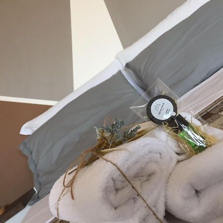 The Loft Bed and Breakfast Reggio di Calabria Buitenkant foto