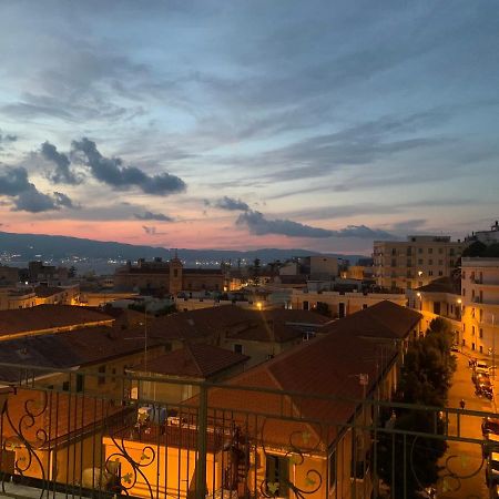 The Loft Bed and Breakfast Reggio di Calabria Buitenkant foto