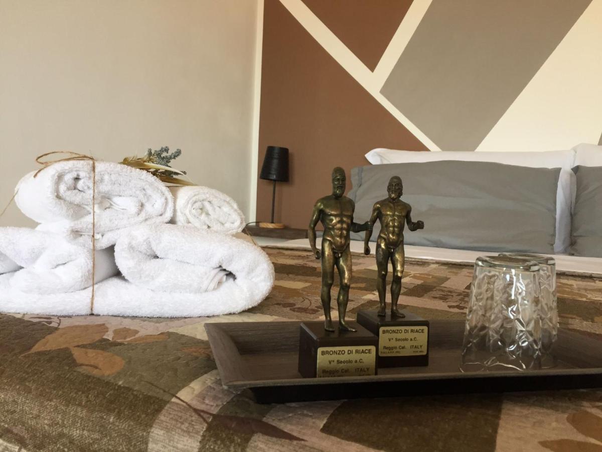 The Loft Bed and Breakfast Reggio di Calabria Buitenkant foto